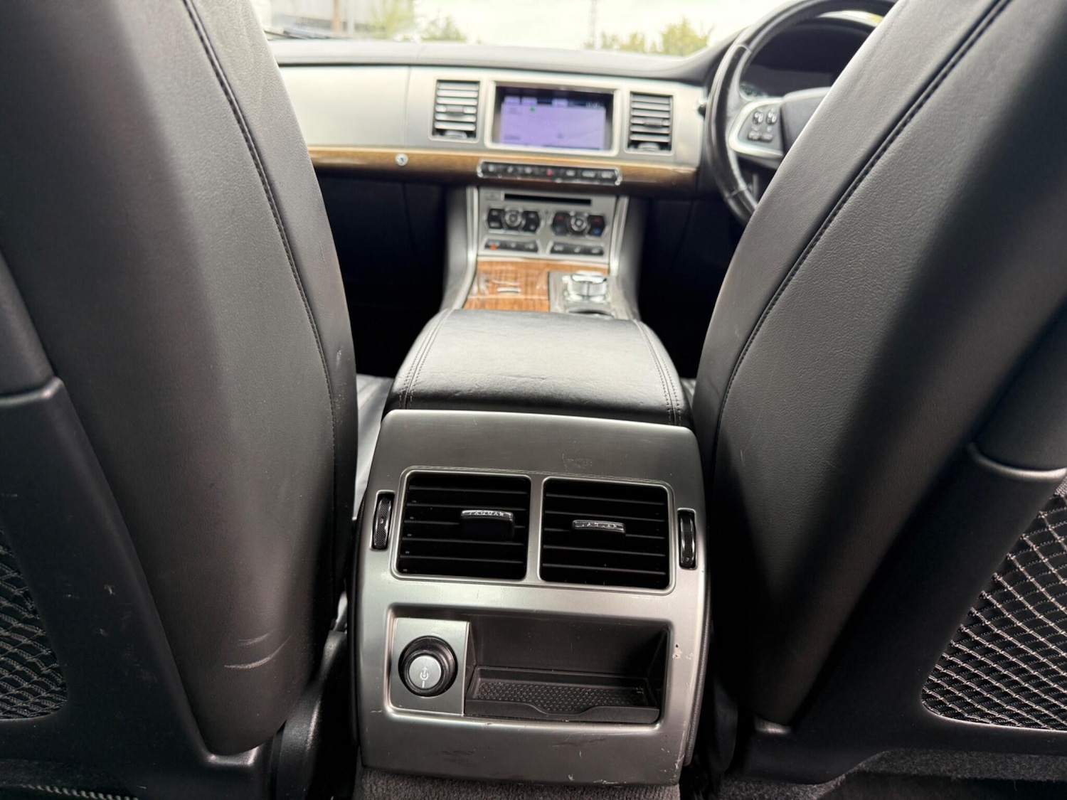 Used Jaguar XF 2012 for sale - 75949538: Photo 28