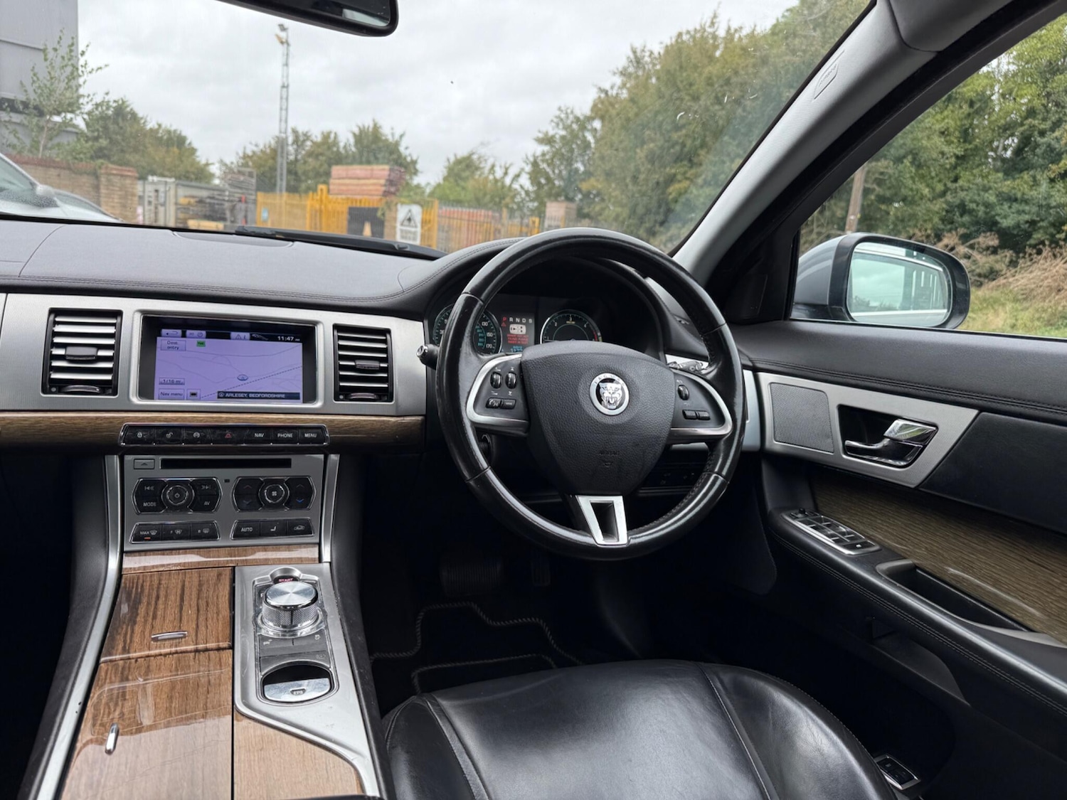 Used Jaguar XF 2012 for sale - 75949538: Photo 29