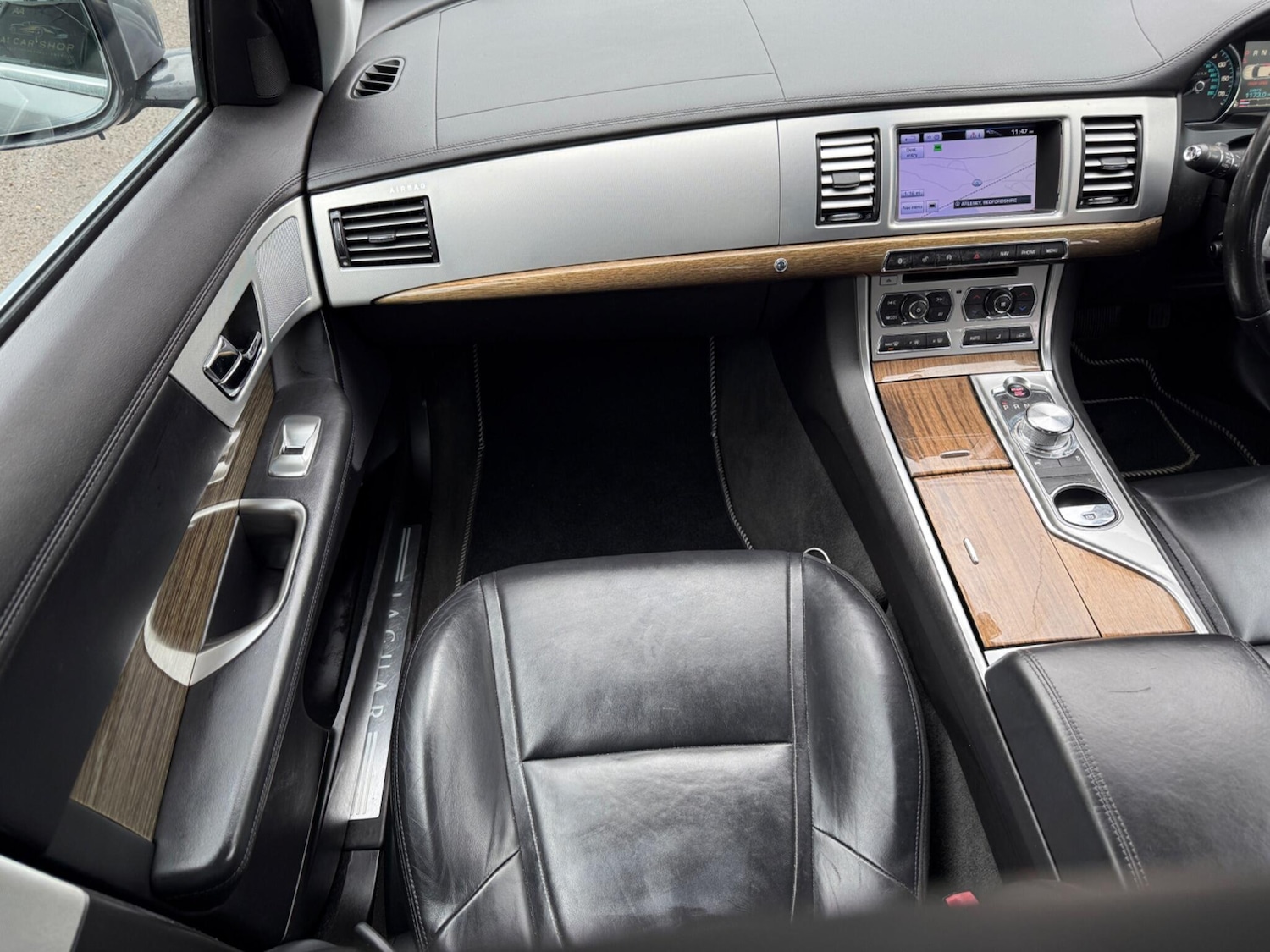 Used Jaguar XF 2012 for sale - 75949538: Photo 32