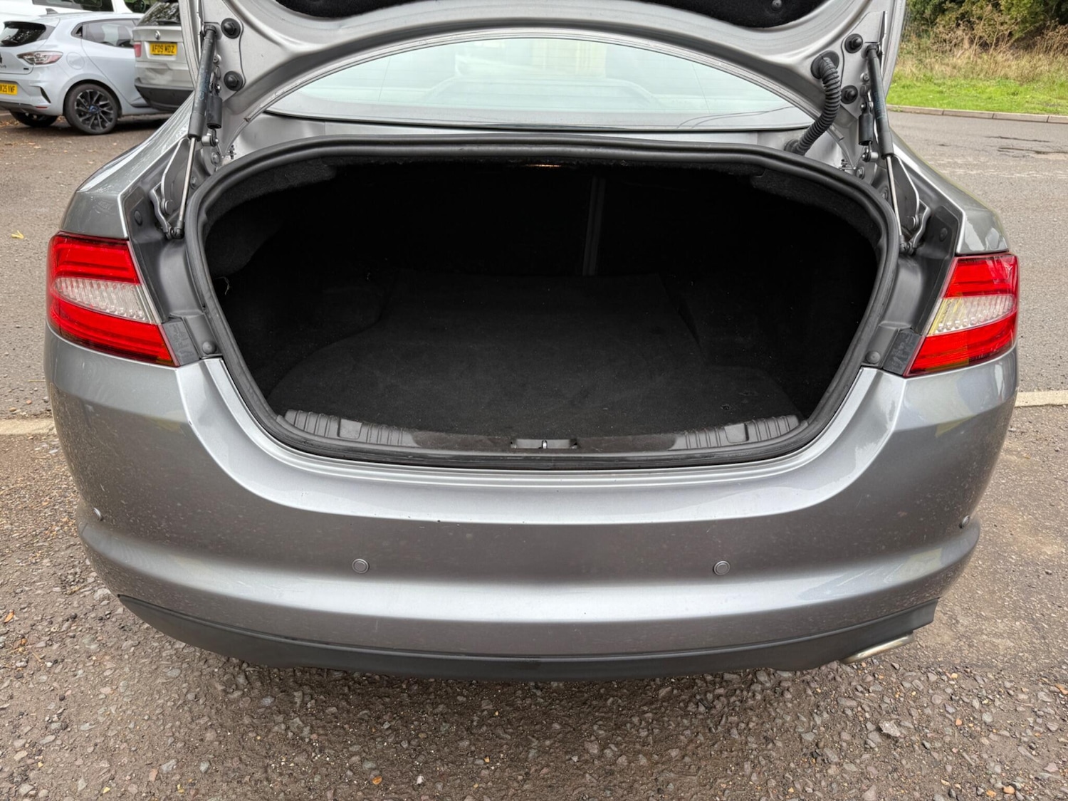 Used Jaguar XF 2012 for sale - 75949538: Photo 34