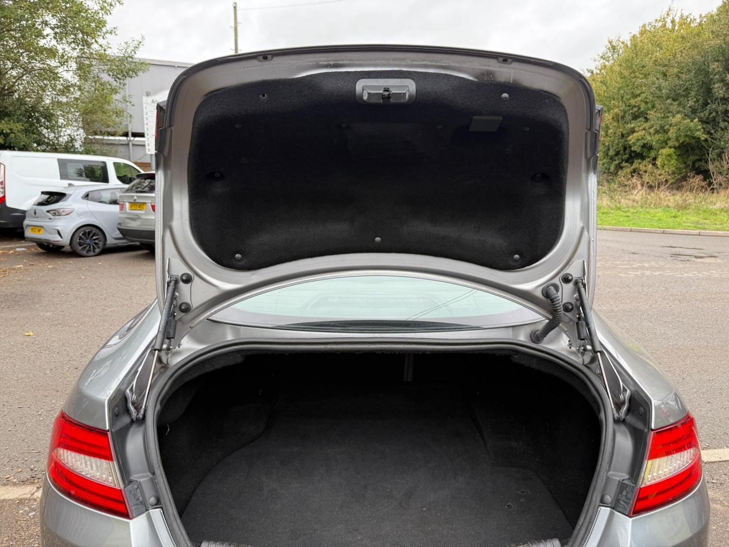 Used Jaguar XF 2012 for sale - 75949538: Photo 35