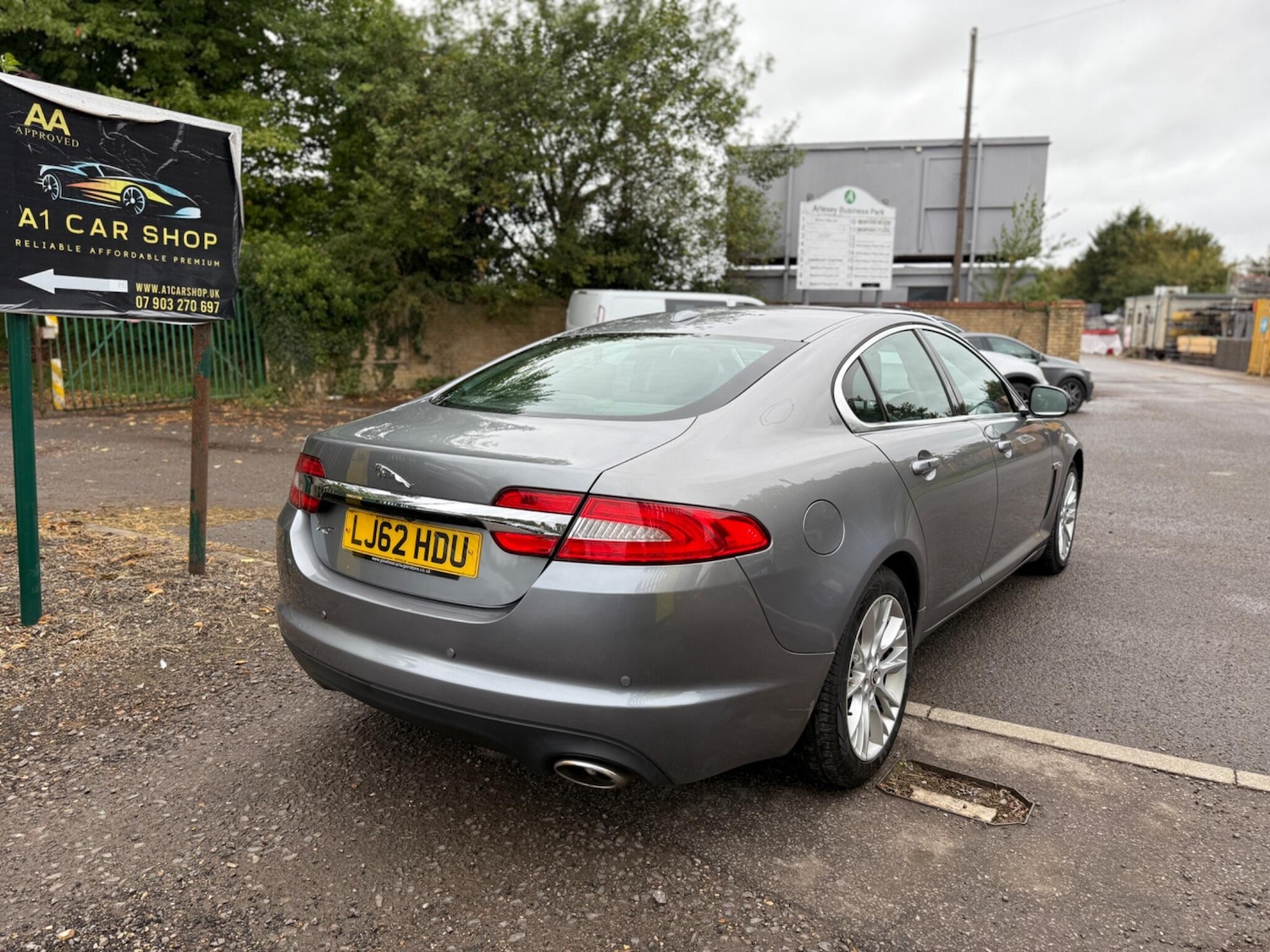 Used Jaguar XF 2012 for sale - 75949538: Photo 9