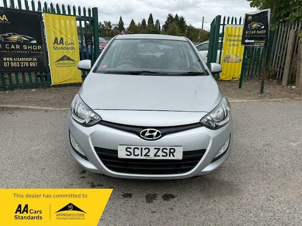 Used Hyundai i20 2012 for sale - 75658015: Photo 2