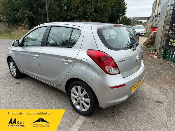 Used Hyundai i20 2012 for sale - 75658015: Photo 5