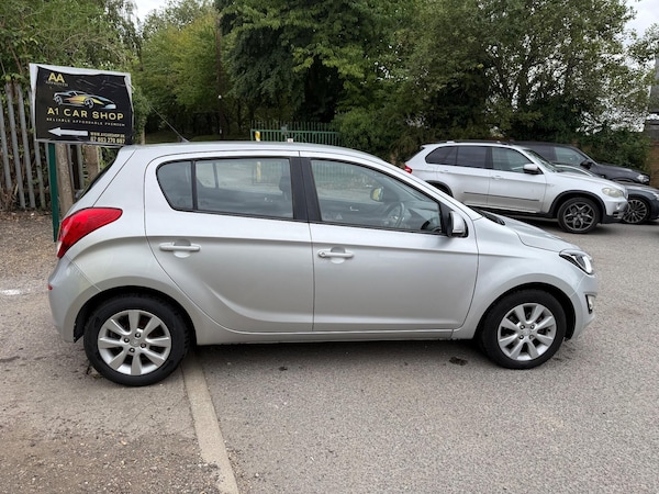 Used Hyundai i20 2012 for sale - 75658015: Photo 8