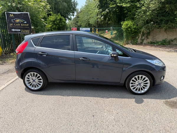 Used Ford Fiesta 2011 for sale - 74957978: Photo 10