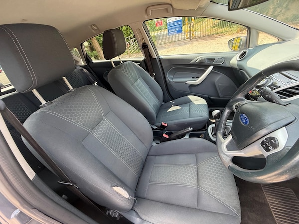 Used Ford Fiesta 2011 for sale - 74957978: Photo 13