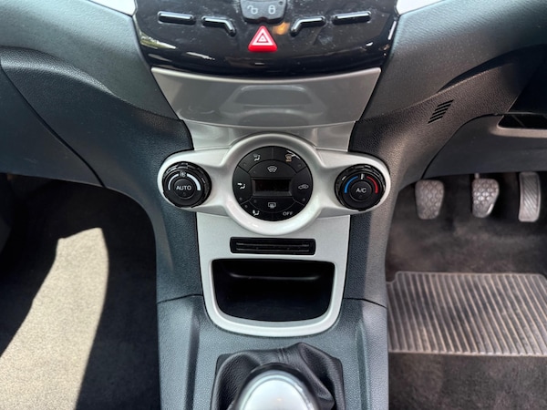 Used Ford Fiesta 2011 for sale - 74957978: Photo 20