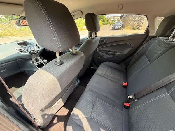 Used Ford Fiesta 2011 for sale - 74957978: Photo 26