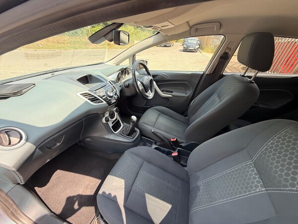 Used Ford Fiesta 2011 for sale - 74957978: Photo 31