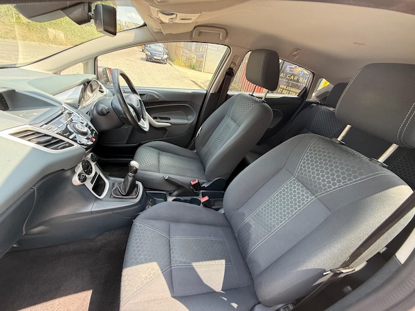 Used Ford Fiesta 2011 for sale - 74957978: Photo 32