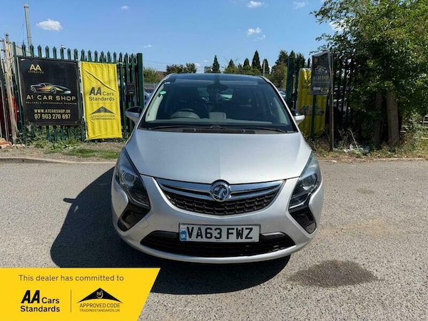 Used Vauxhall Zafira Tourer 2014 for sale - 75378184: Photo 2