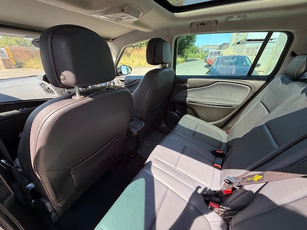 Used Vauxhall Zafira Tourer 2014 for sale - 75378184: Photo 31