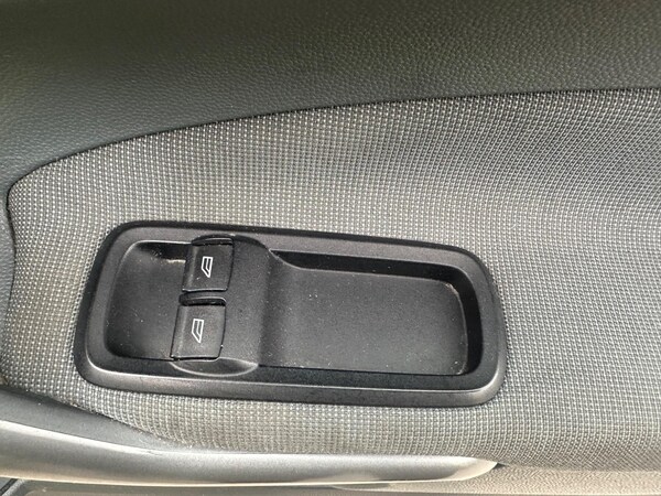Used Ford Fiesta 2009 for sale - 76240015: Photo 16
