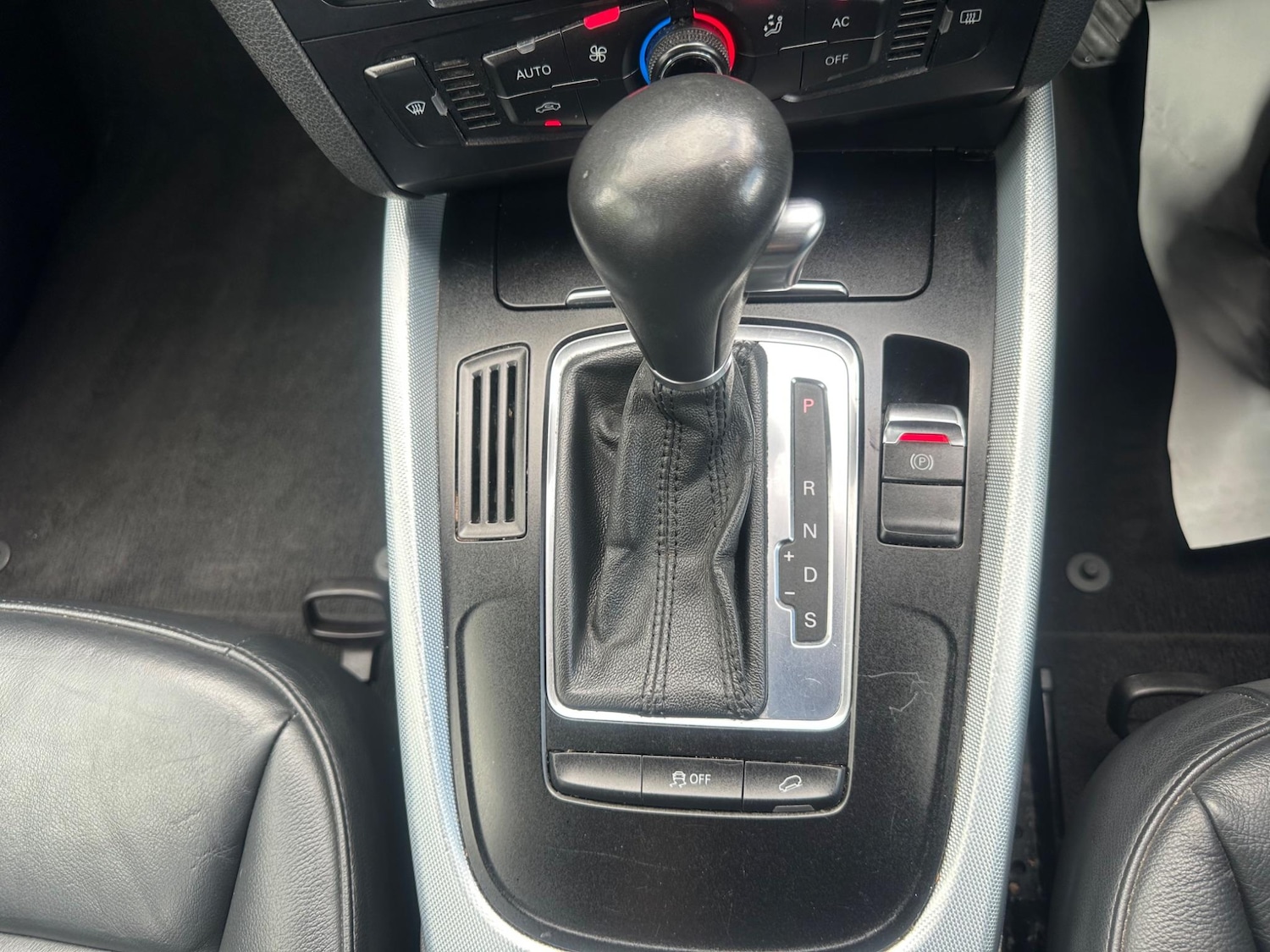 Vehicle 32