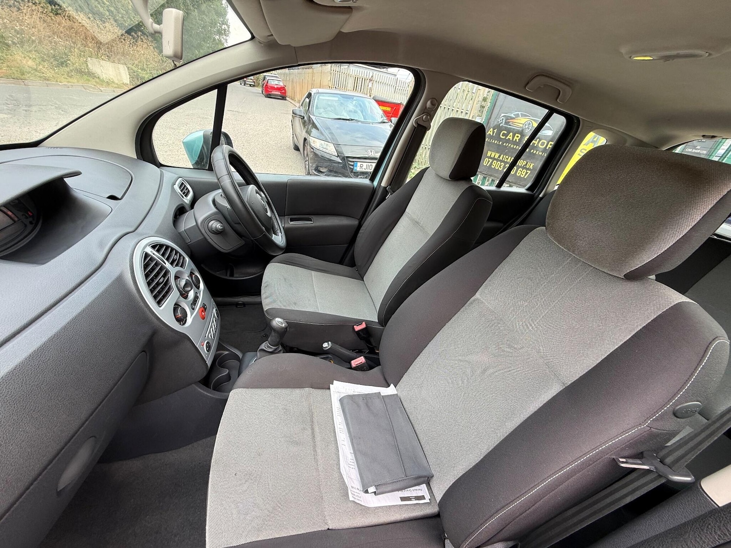 Vehicle 29
