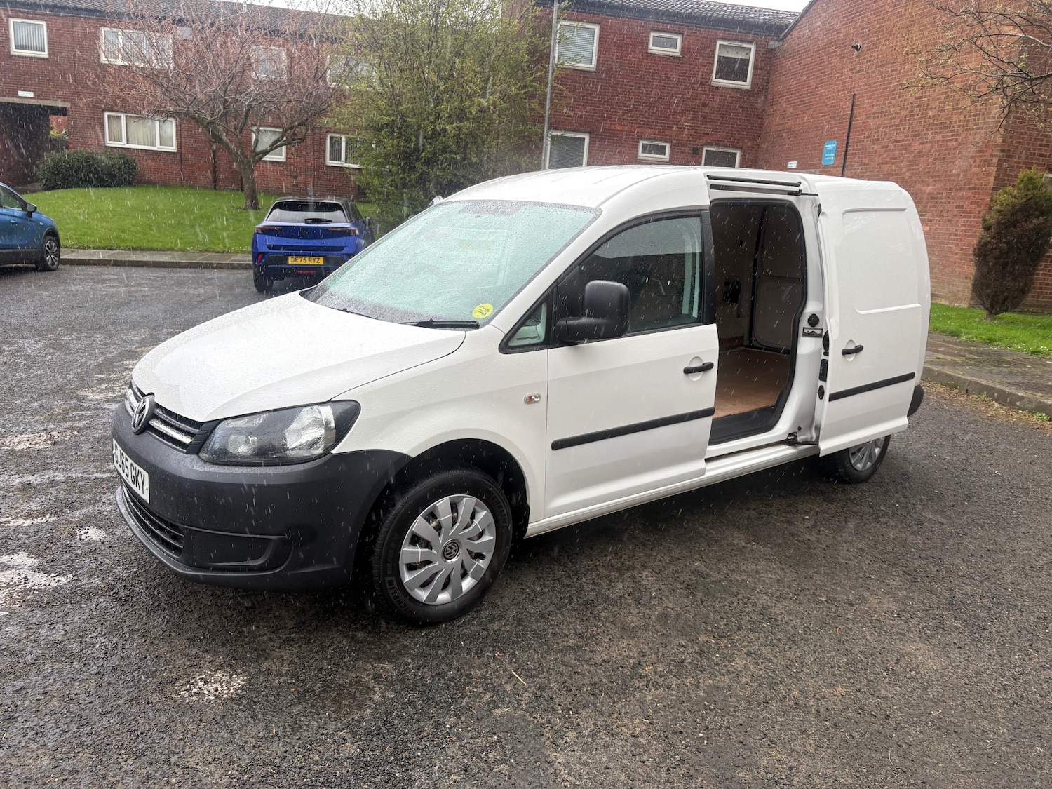 Used Volkswagen Caddy 2015 for sale - 78012800: Photo 6
