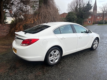 Used Vauxhall Insignia 2011 for sale - 77398468: Photo