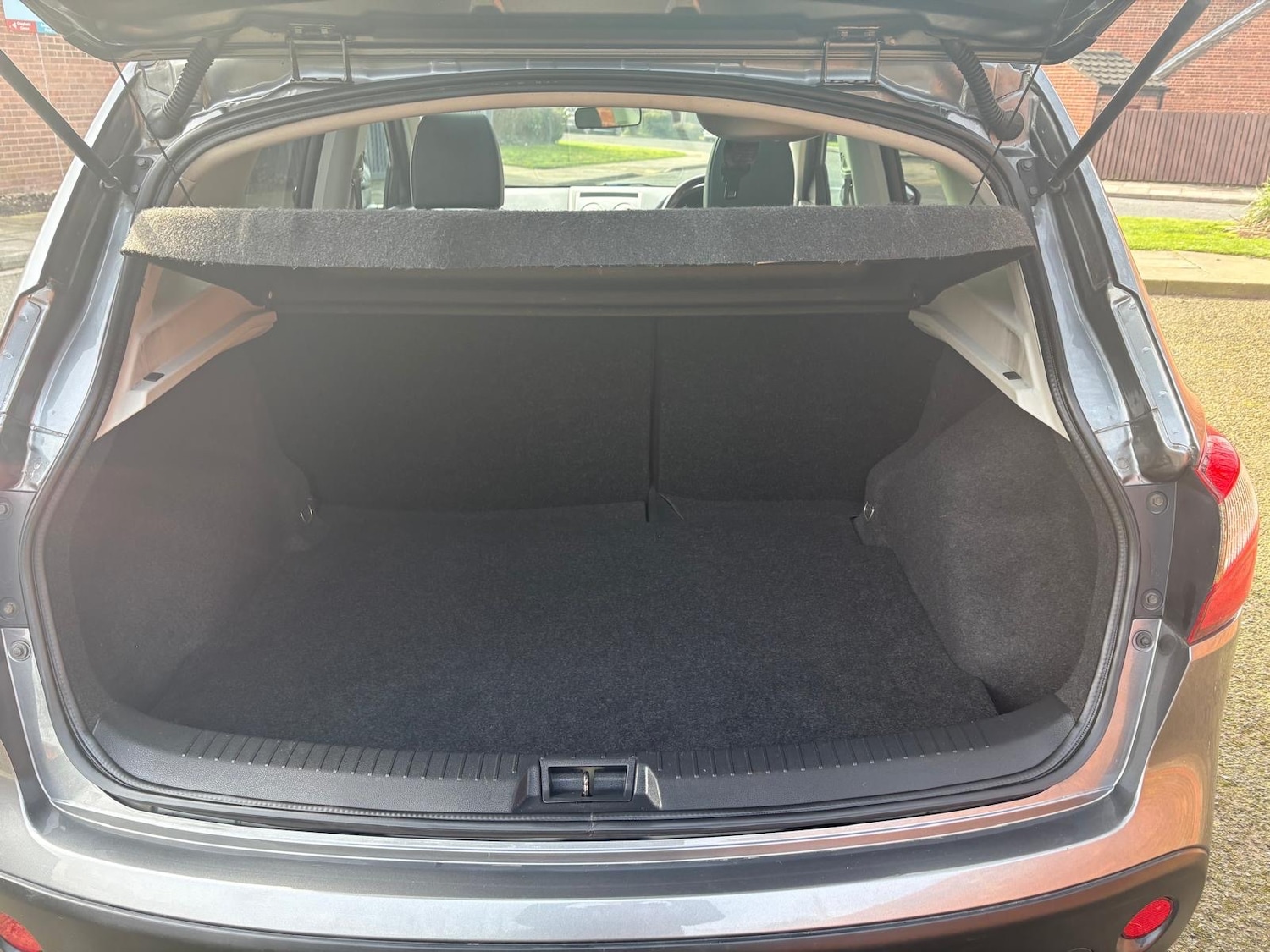 Used Nissan Qashqai 2011 for sale - 77774690: Photo 13