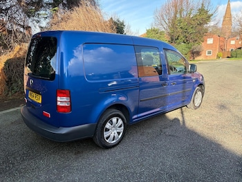 Used Volkswagen Caddy Maxi 2014 for sale - 77555174: Photo