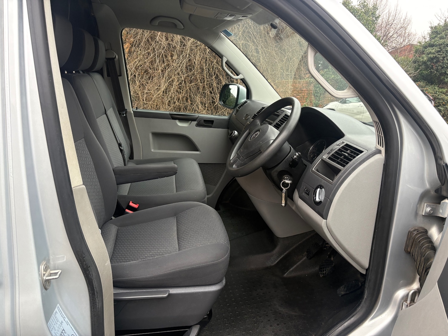 Used Volkswagen Transporter 2015 for sale - 77432904: Photo 9