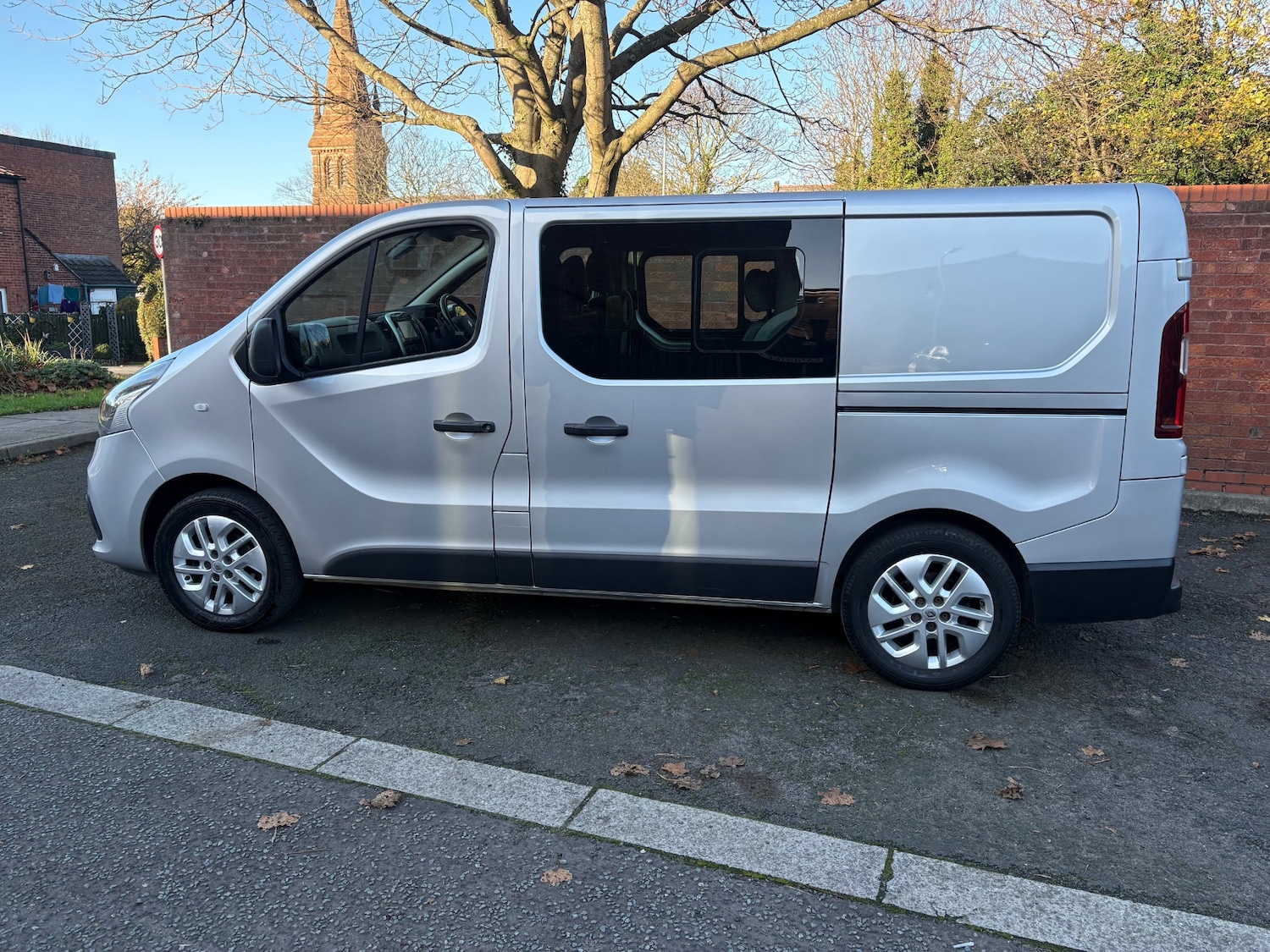 Used Renault Trafic 2017 for sale - 76626753: Photo 2