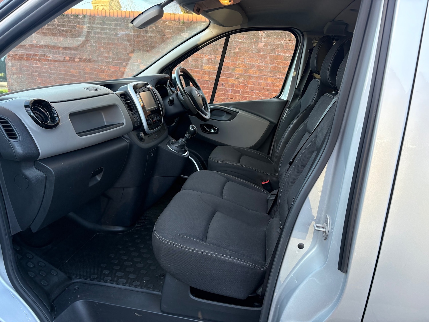 Used Renault Trafic 2017 for sale - 76626753: Photo 8