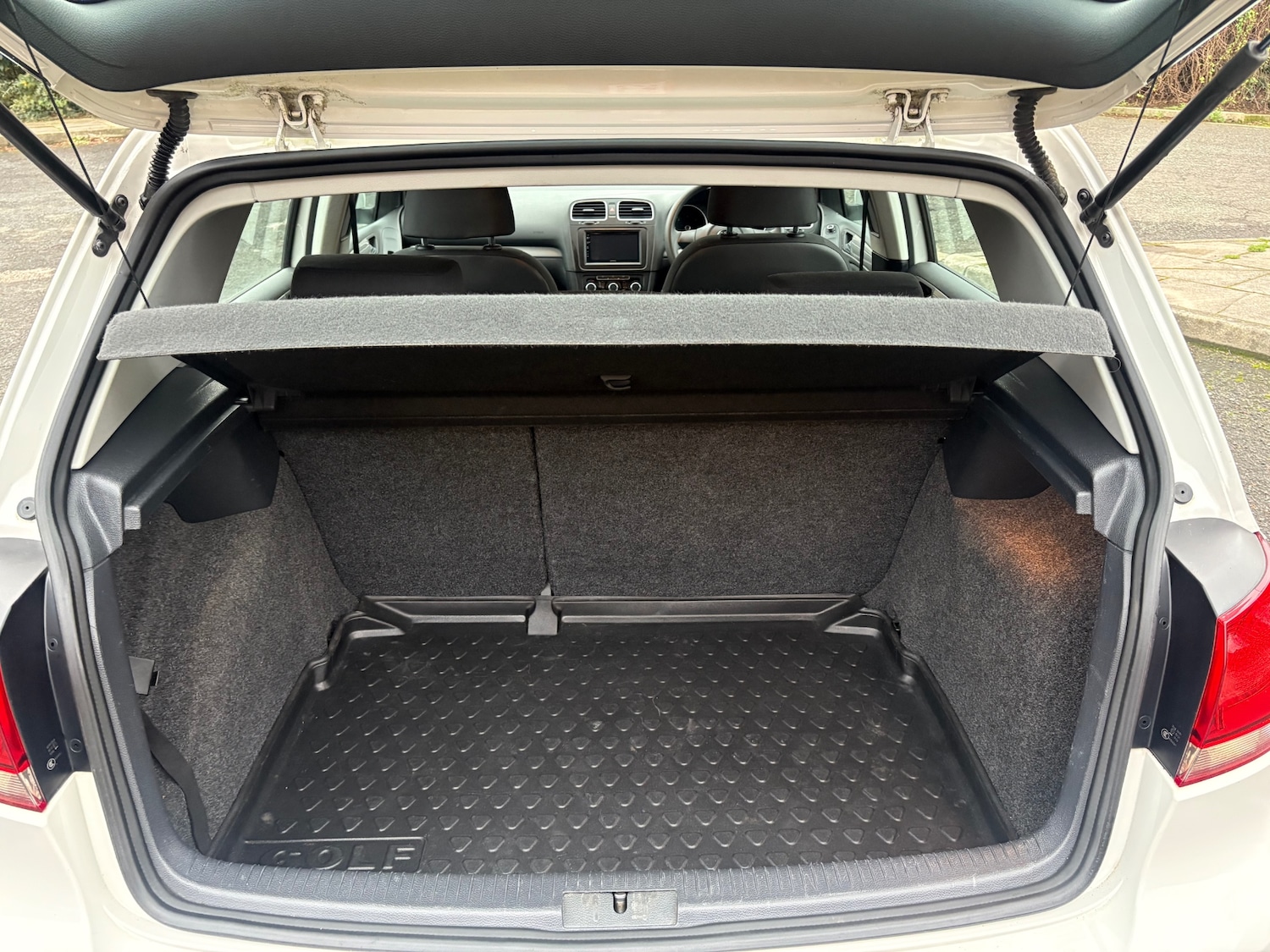 Used Volkswagen Golf 2011 for sale - 77039166: Photo 13