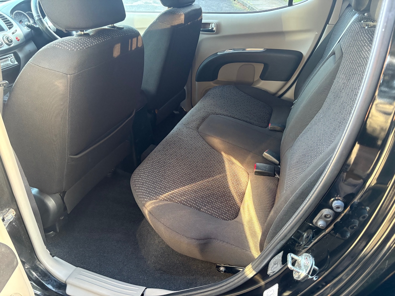 Used Mitsubishi L200 2013 for sale - 76958611: Photo 10