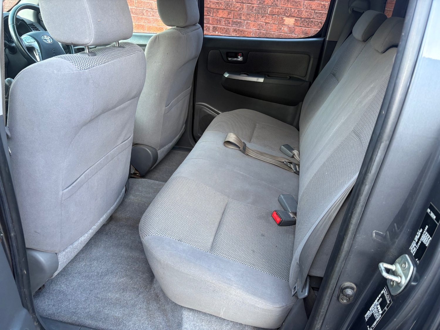 Used Toyota Hilux 2012 for sale - 77223349: Photo 14