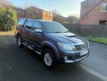 Toyota Hilux feature image