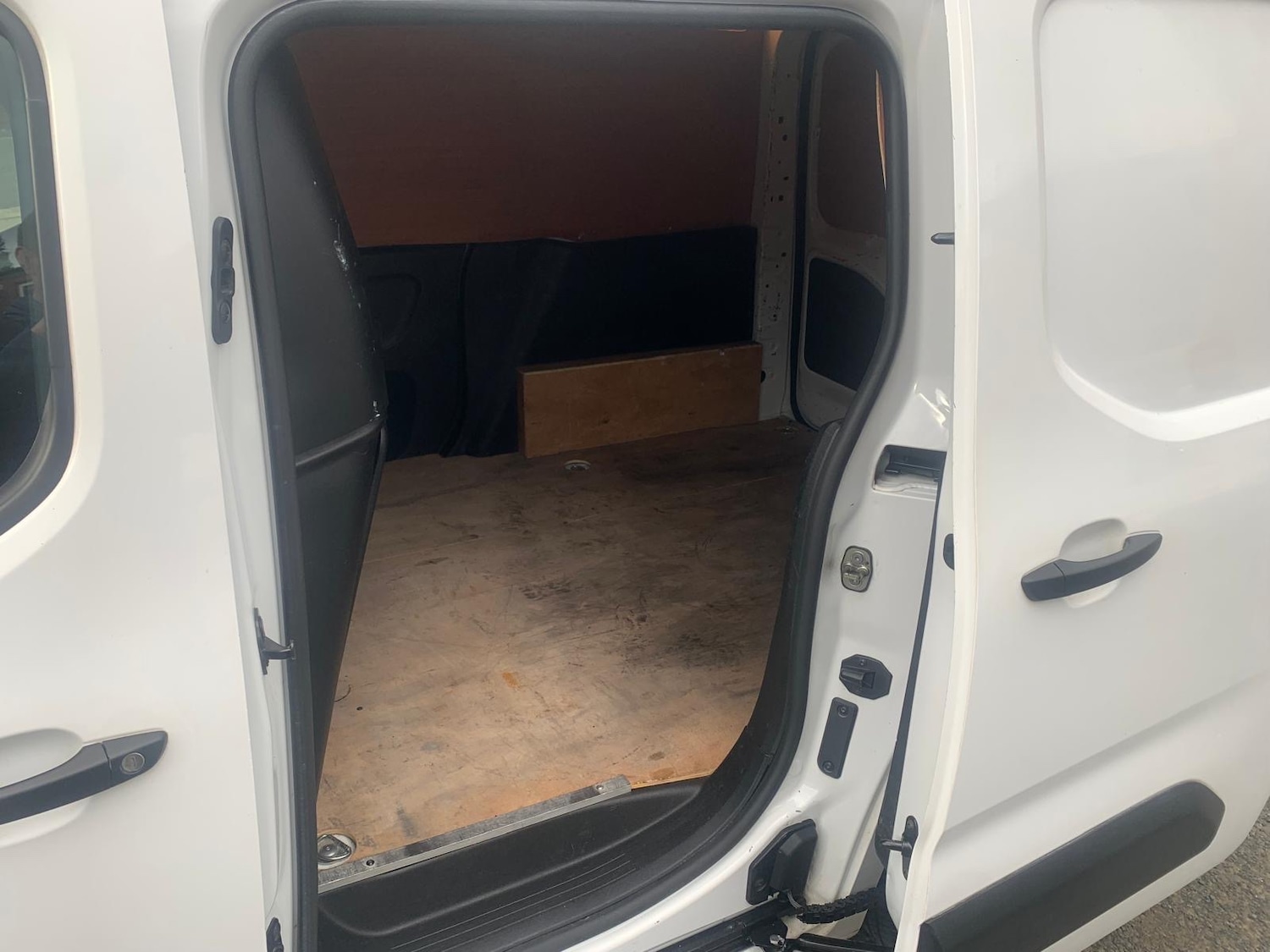 Used Citroen Berlingo 2020 for sale - 76117106: Photo 13