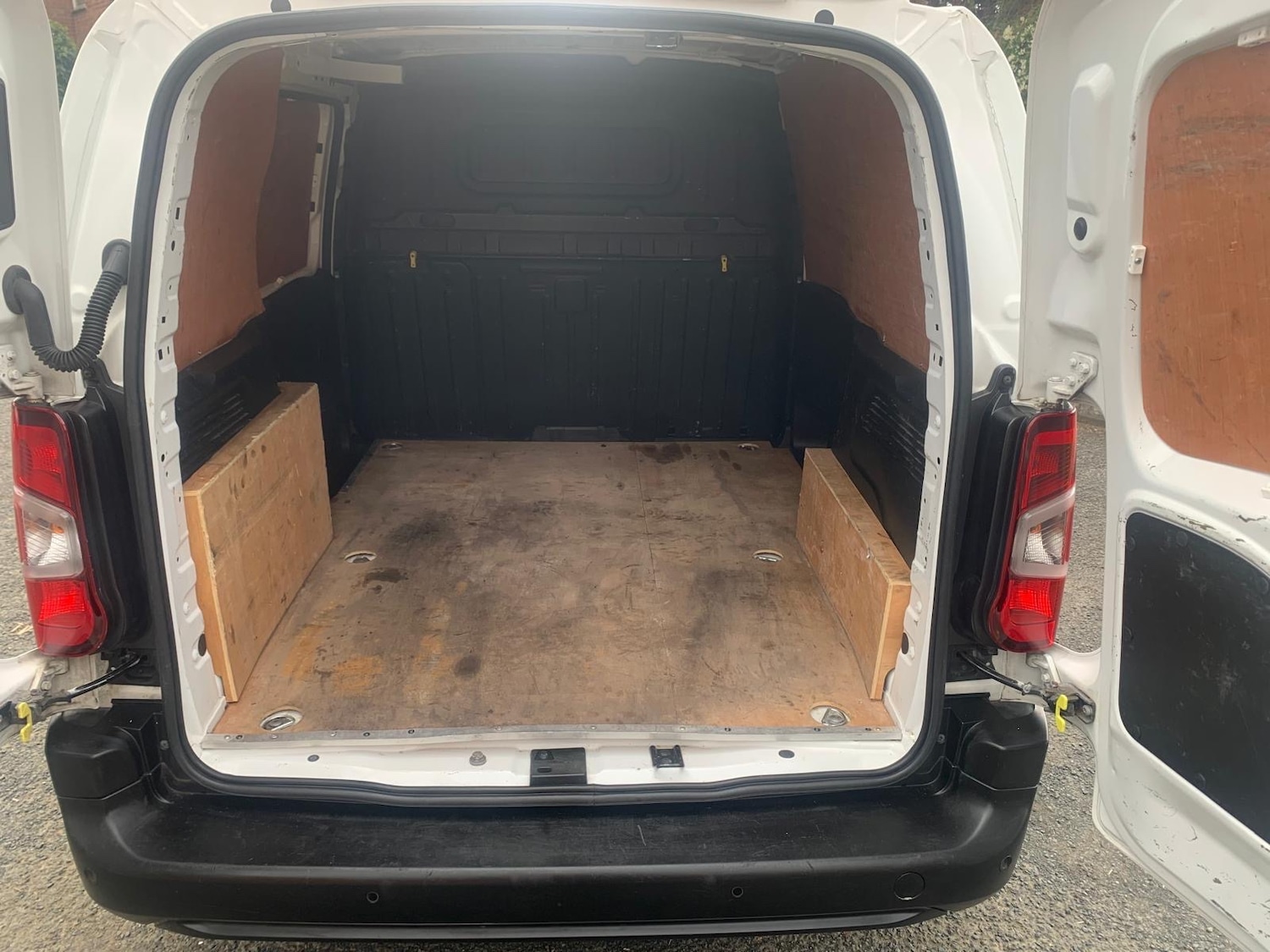 Used Citroen Berlingo 2020 for sale - 76117106: Photo 14