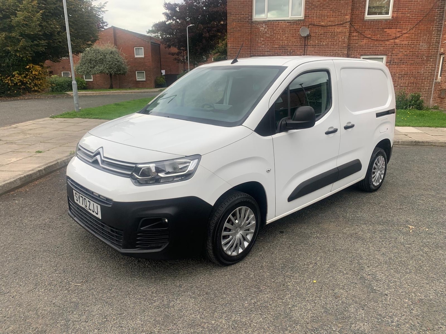 Used Citroen Berlingo 2020 for sale - 76117106: Photo 6