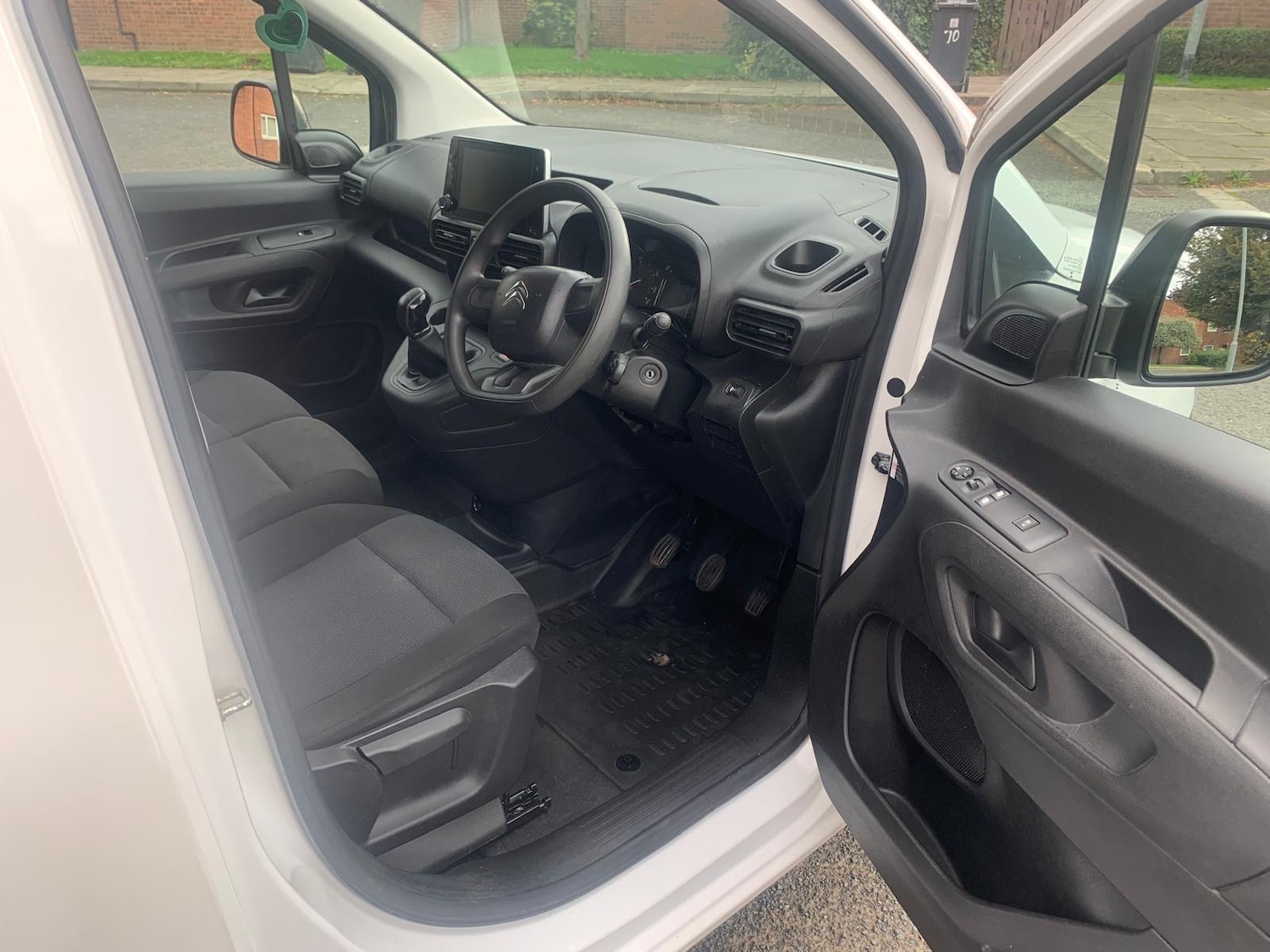 Used Citroen Berlingo 2020 for sale - 76117106: Photo 9