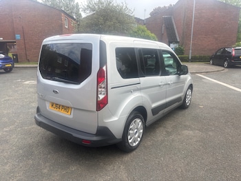 Used Ford Tourneo Connect 2014 for sale - 78577796: Photo