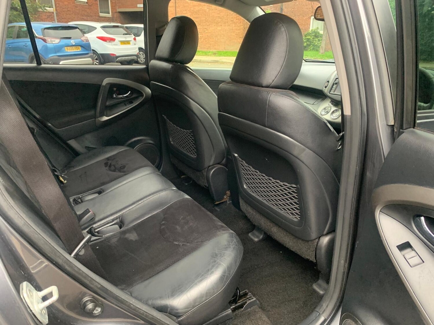 Used Toyota RAV4 2012 for sale - 76292283: Photo 13