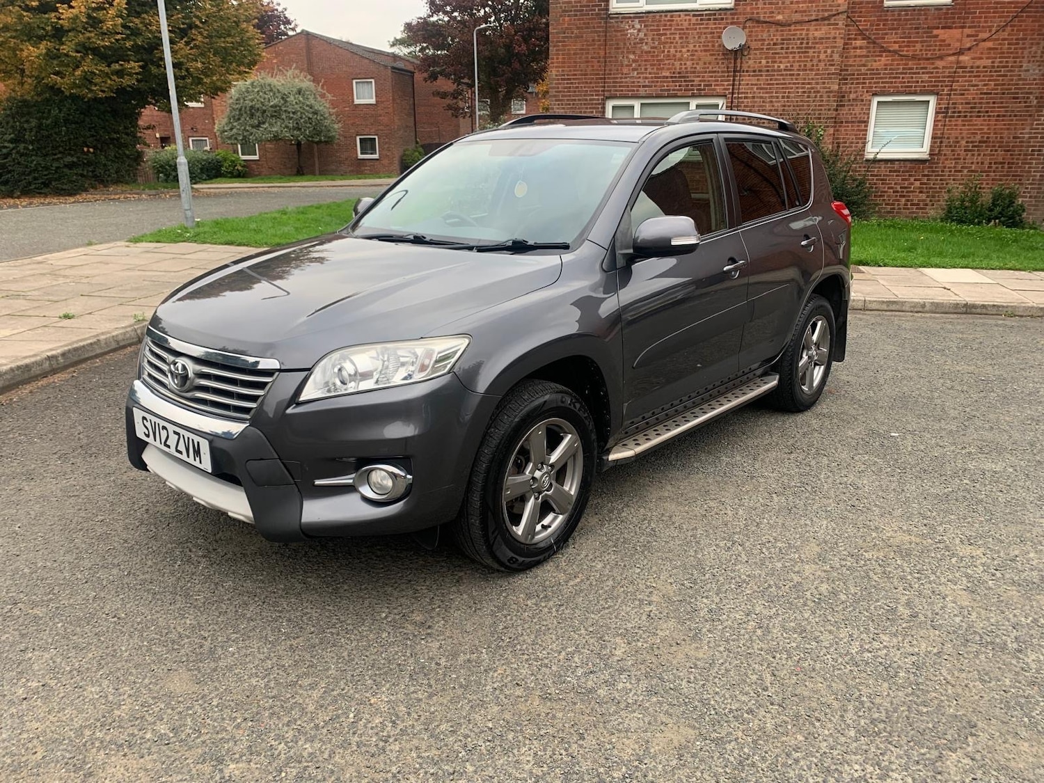 Used Toyota RAV4 2012 for sale - 76292283: Photo 2