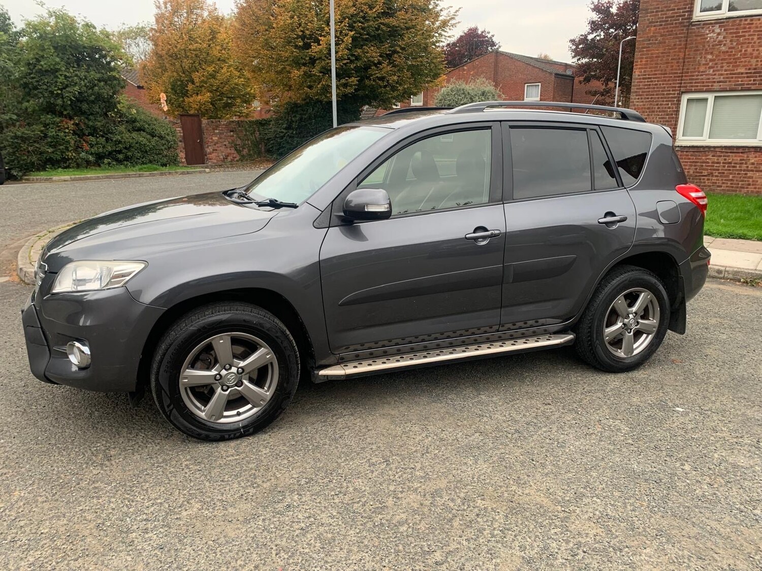 Used Toyota RAV4 2012 for sale - 76292283: Photo 7