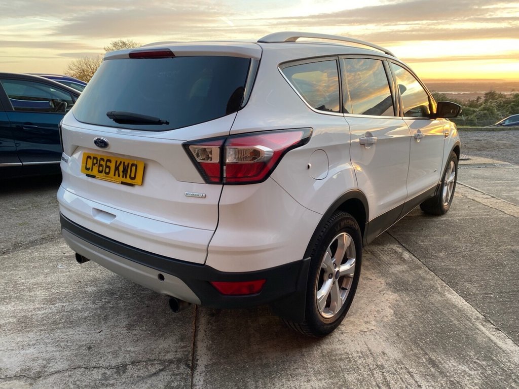 Used Ford Kuga 2016 for sale - 76469678: Photo 4