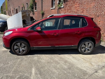 Used Peugeot 2008 2016 for sale - 79313969: Photo