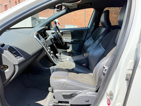 Used Volvo XC60 2015 for sale - 75134845: Photo 12