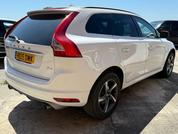 Used Volvo XC60 2015 for sale - 75134845: Photo 6