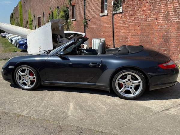 Used Porsche 911 2006 for sale - 74893540: Photo 3
