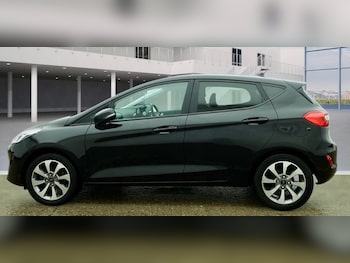Used Ford Fiesta 2020 for sale - 77627421: Photo