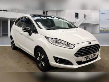 2016 (16) - 1.0 ZETEC WHITE EDITION 5 DOOR