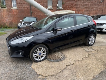 Used Ford Fiesta 2015 for sale - 77642516: Photo