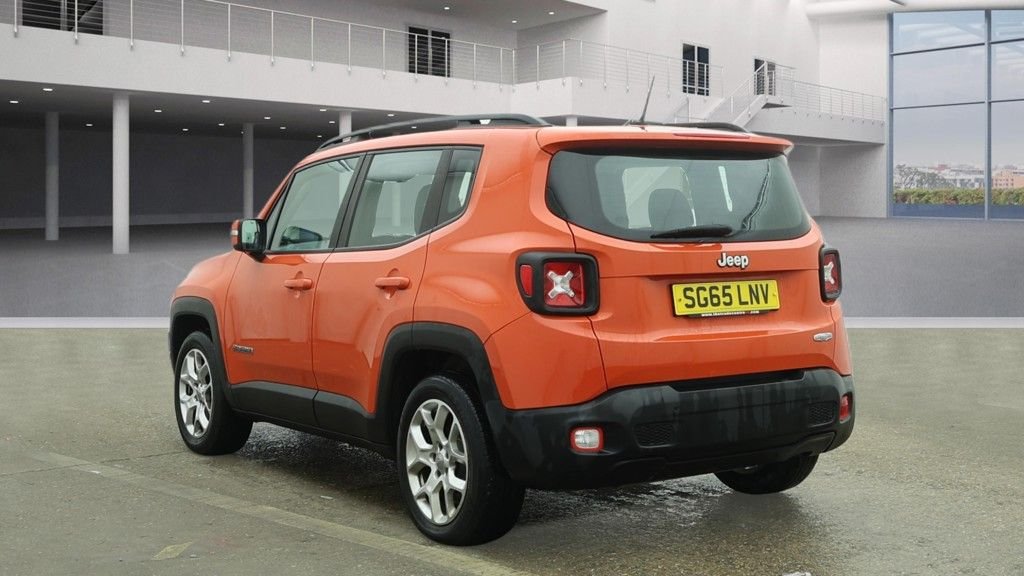 Used Jeep Renegade 2015 for sale - 77642888: Photo 3