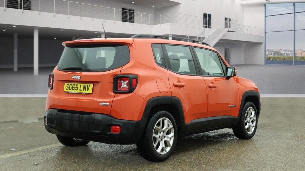Used Jeep Renegade 2015 for sale - 77642888: Photo 4