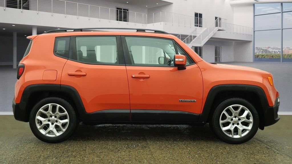 Used Jeep Renegade 2015 for sale - 77642888: Photo 5